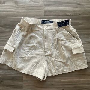 NWT Tan Hollister Livvy Shorts